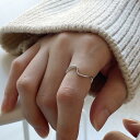 リング 指輪 レディース 婦人 アクセサリー ファッション小物 波型 ねじり おしゃれ かわいい 上品 女子 ギフト プレゼント