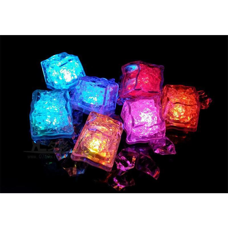 溶けない氷 発光アイス アイスライト LED 光る氷 アイスライトキューブ 12個セット...