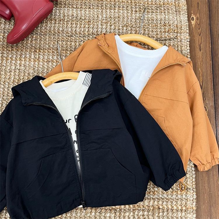 Rakuten - キッズ服 マウンテンパーカー フード付き ウインドブレーカー アウター 子供服 カジュアル 撥水 防風 防寒 春秋 通学 通園 アウトドア父の日