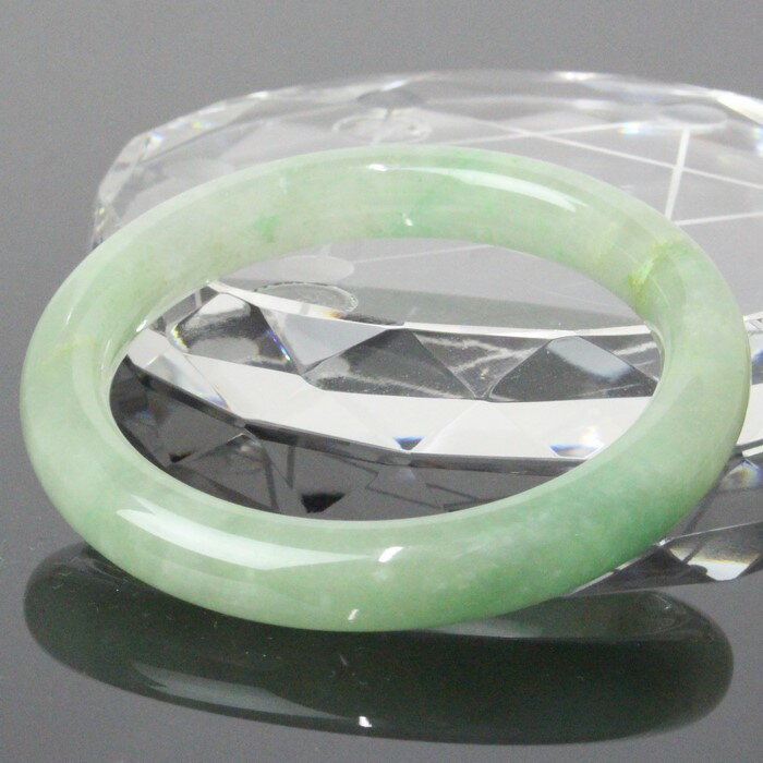 【女性用Sサイズ】翡翠 バングル｜Jade ひすい ジェイド ジェダイト ヒスイ 翡翠 ブレスレット Bangle 腕輪 Bracelet｜ メンズ レディース パワーストーン 天然石 海外直輸入価格 翡翠