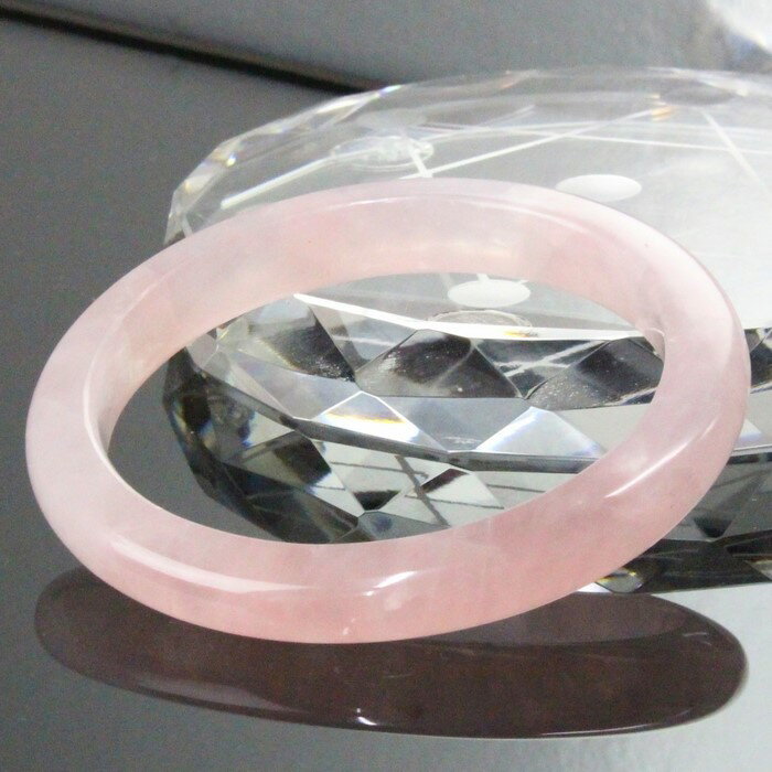 【一点物】ローズクォーツ バングル｜紅水晶 Rose Quartz ローズクォーツ ブレスレット Bangle 腕輪 Bracelet ブレスレッド バングル｜メンズ レディース パワーストーン 天然石 海外直輸入価格 ローズクォーツ【女性用Mサイズ】