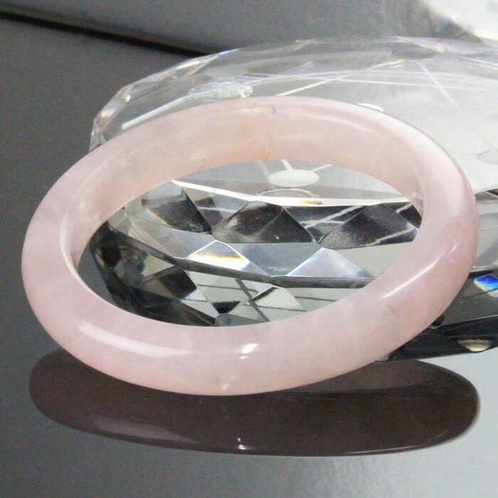 【一点物】ローズクォーツ バングル｜紅水晶 Rose Quartz ローズクォーツ ブレスレット Bracelet ブレスレッド バングル Bangle 腕輪｜メンズ レディース 一点物アイテム 天然石 ローズクォーツ【女性用Mサイズ】