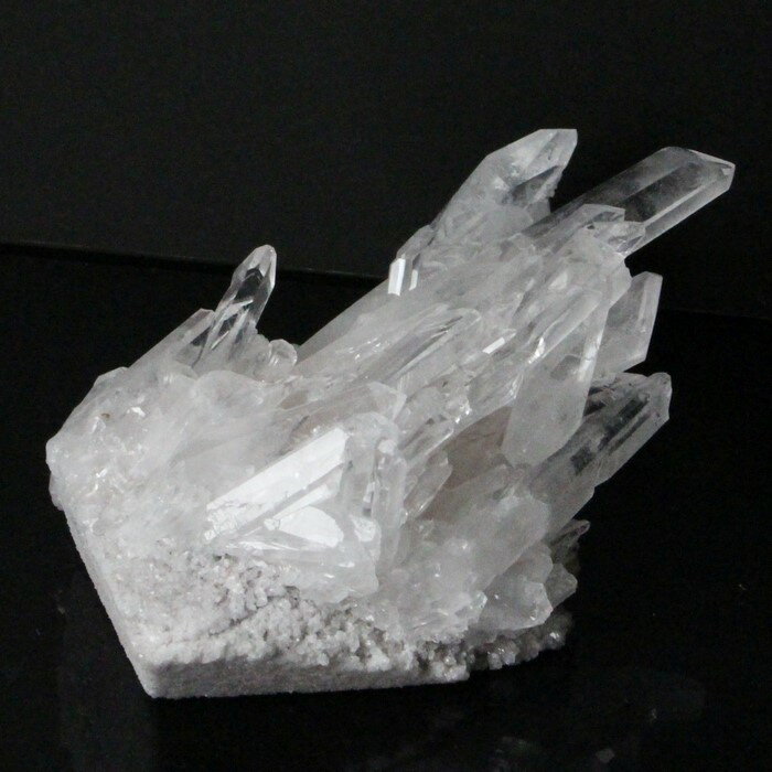 水晶 クラスター|Crystal ロッククリスタル 石英 クリスタル クォーツ 水晶 原石 インテリア Cluster 浄化用水晶 置物 石 浄化 クラスター ...