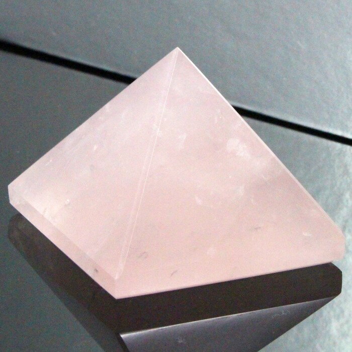 ローズクォーツ ピラミッド｜ピンク 紅水晶 Rose Quartz ローズクォーツ 原石 ピラミド Pyramid インテリア クラスター 浄化 ピラミッド 石 置物｜パワーストーン ピラミッド 天然石 海外直輸入価格 ローズクォーツ