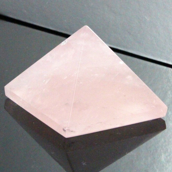 ローズクォーツ ピラミッド|Rose Quartz ピンク 紅水晶 ローズクォーツ 原石 ピラミド Pyramid クラスター インテリア 浄化 ピラミッド 石...