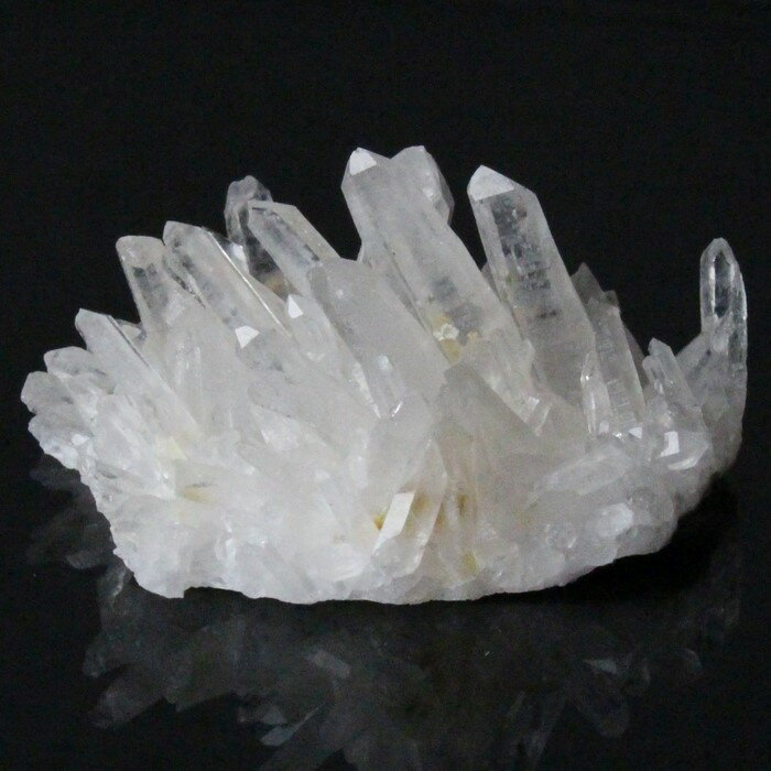 水晶 クラスター|ロッククリスタル Crystal すいしょう 石英 クリスタル クォーツ 水晶 原石 浄化用水晶 置物 インテリア Cluster 石 浄化 ...