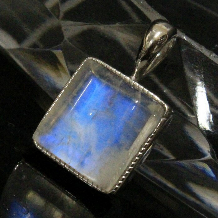 ムーンストーン ペンダント|月長石 Moonstone ブルームーンストーン ムーンストーン ネックレス ペンダントヘッド Pendant Necklace|メ...