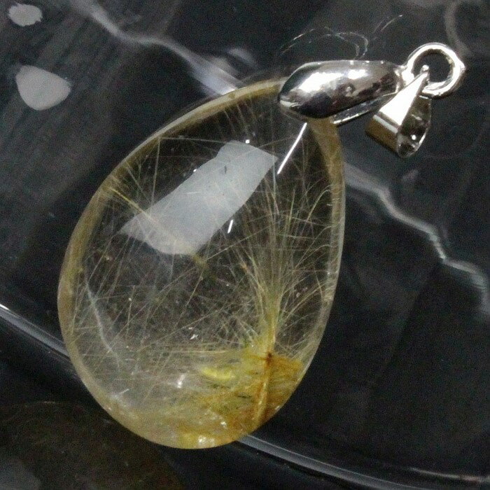 ルチルクォーツ ペンダント｜rutile quartz ルチルクオーツ 金針水晶 ルチルクォーツ ペンダントトップ ぺんだんと Necklace Pendant ネックレス｜おすすめ パワーストーン ネックレス 天然石 人気 ルチルクォーツ