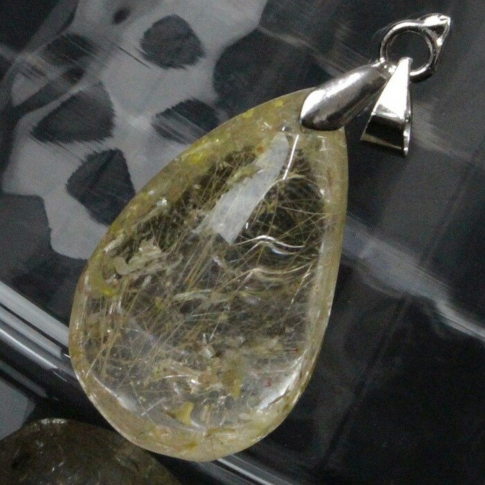 ルチルクォーツ ペンダント｜rutile quartz ルチルクオーツ 金針水晶 ルチルクォーツ ネックレス ペンダントトップ Pendant ぺんだんと Necklace｜メンズ レディース 天然石 限定 一点物 ルチルクォーツ