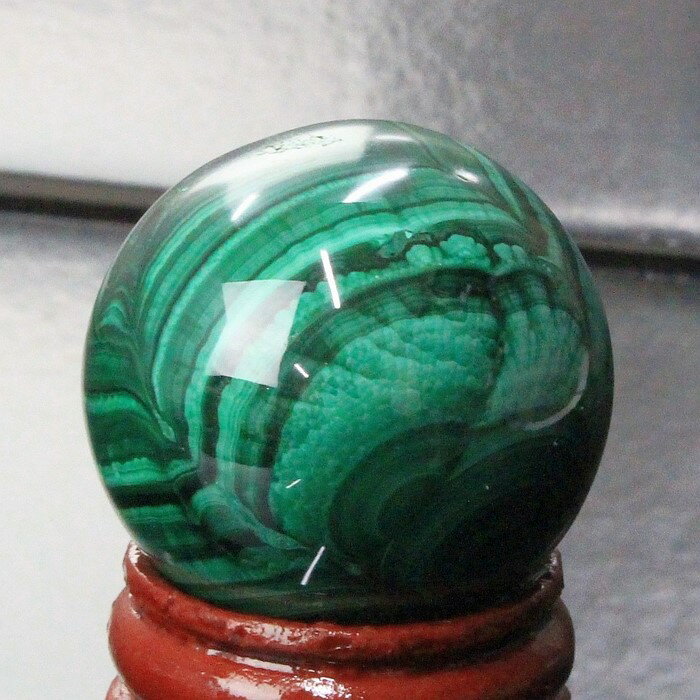 【33mm レア 1点物】マラカイト 丸玉 孔雀石 Malachite マラカイト 原石 水晶玉 ball 球体 球 玉 置物 台座 水晶球 丸玉 マラカイト丸玉 パワーストーン 原石 人気 おすすめ 天然石 海外直輸入価格 マラカイト