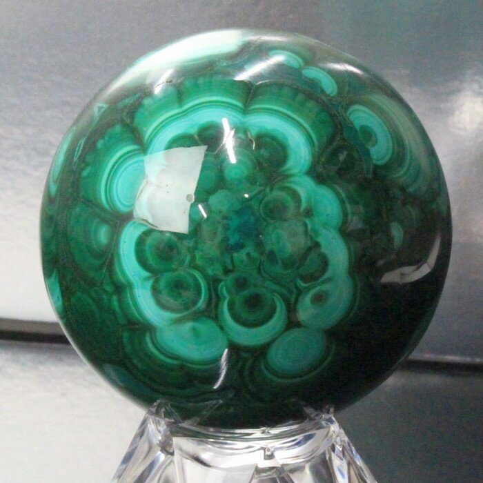 【53mm】マラカイト 丸玉 孔雀石 Malachite マラカイト 原石 水晶玉 ball 球体 球 玉 置物 水晶球 丸玉 マラカイト丸玉 メンズ レディース パワーストーン 人気 おすすめ 天然石 海外直輸入価格 マラカイト