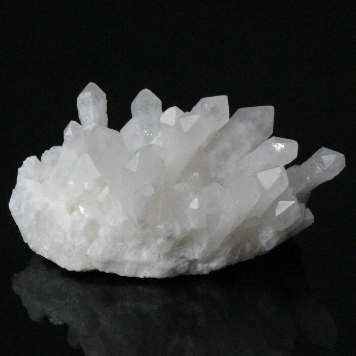 水晶 クラスター ロッククリスタル Crystal Quartz クォーツ 水晶 浄化 原石 クラスター 浄化用水晶 Cluster 石 置物 水晶クラスター ...