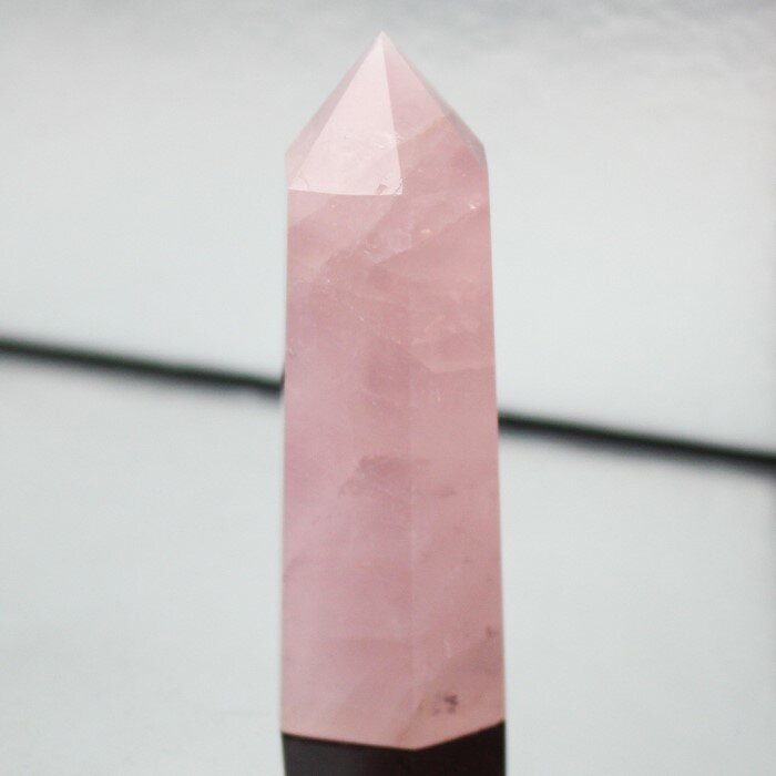 ローズクォーツ ポイント 紅水晶 ピンク Rose Quartz ローズクォーツ 原石 Point 柱 インテリア ポイント 石 鉱物 置物 ローズクォーツポイ...