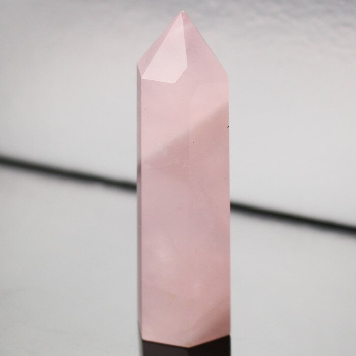 ローズクォーツ ポイント ピンク 紅水晶 Rose Quartz ローズクォーツ 原石 ポイント 鉱物 柱 インテリア 石 置物 Point ローズクォーツポイ...