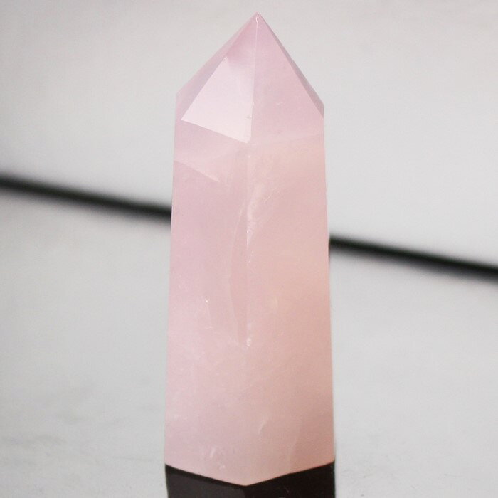 【限定 一点物】ローズクォーツ ポイント ピンク 紅水晶 Rose Quartz ローズクォーツ 原石 ポイント 石 Point 柱 インテリア 鉱物 置物 ロ...