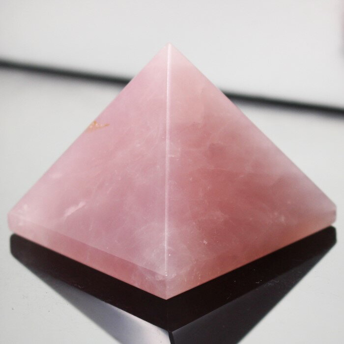 ローズクォーツ ピラミッド 紅水晶 ピンク Rose Quartz ローズクォーツ 原石 Pyramid クラスター インテリア 浄化 ピラミッド 石 置物 ローズクォーツピラミッド パワーストーン 原石 人気 おすすめ 天然石 海外直輸入価格 ローズクォーツ 2