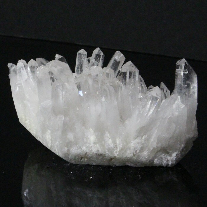 【厳選品質 一点物】水晶 クラスター ロッククリスタル Crystal クリスタル クォーツ 水晶 原石 浄化用水晶 鉱石 鉱物 Cluster 石 置物 浄化...