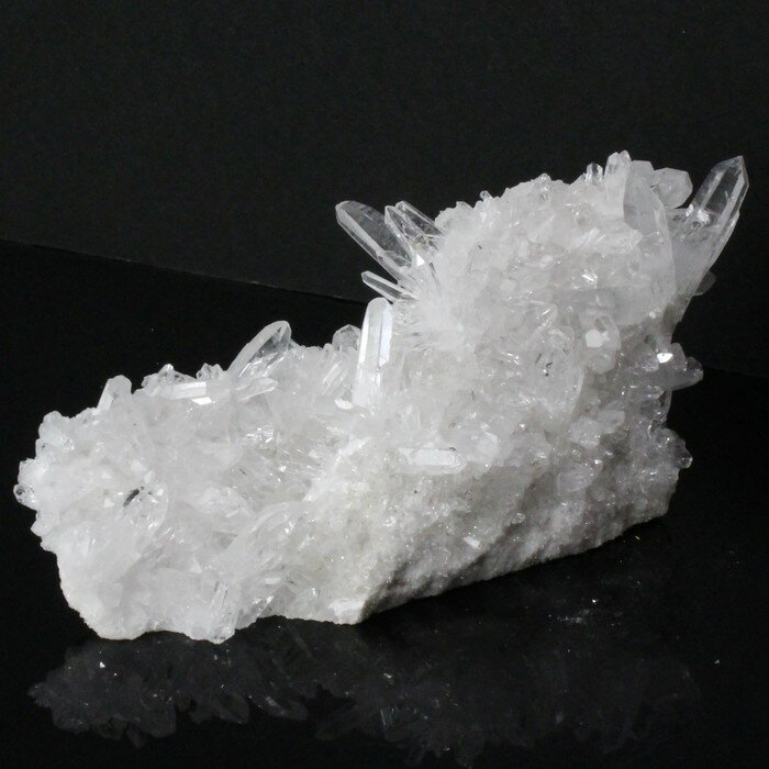 【高品質 一点物 現物】水晶 クラスター Crystal すいしょう クリスタル クォーツ 水晶 原石 浄化用水晶 鉱石 鉱物 Cluster 石 置物 浄化 ...