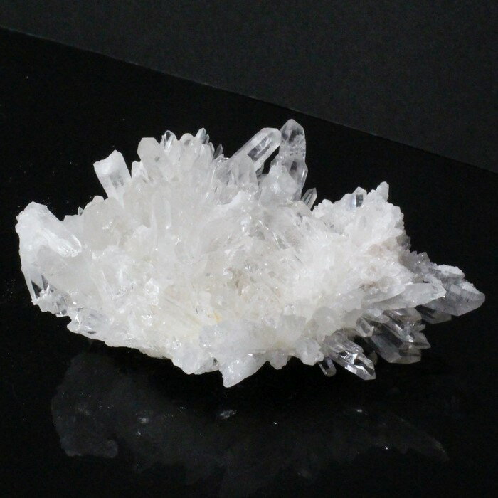 水晶 クラスター Crystal すいしょう クリスタル クォーツ 水晶 原石 浄化用水晶 インテリア 天然水晶 Cluster 石 置物 浄化 クラスター 水...