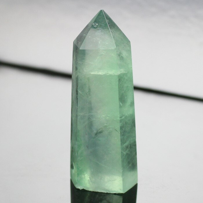 フローライト ポイント グリーンフローライト 蛍石 Fluorite 緑 フローライト 原石 クラスター Point 柱 ポイント 置物 石 鉱物 鉱石 フローライトポイント メンズ レディース 人気 おすすめ 天然石 海外直輸入 フローライト