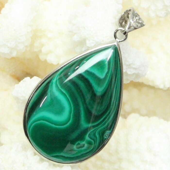 マラカイト ペンダント 孔雀石 Malachite マラカイト ネックレス ペンダントトップ Pendant マラカイトペンダント パワーストーン ペンダント 人気 おすすめ 天然石 海外直輸入価格 マラカイト