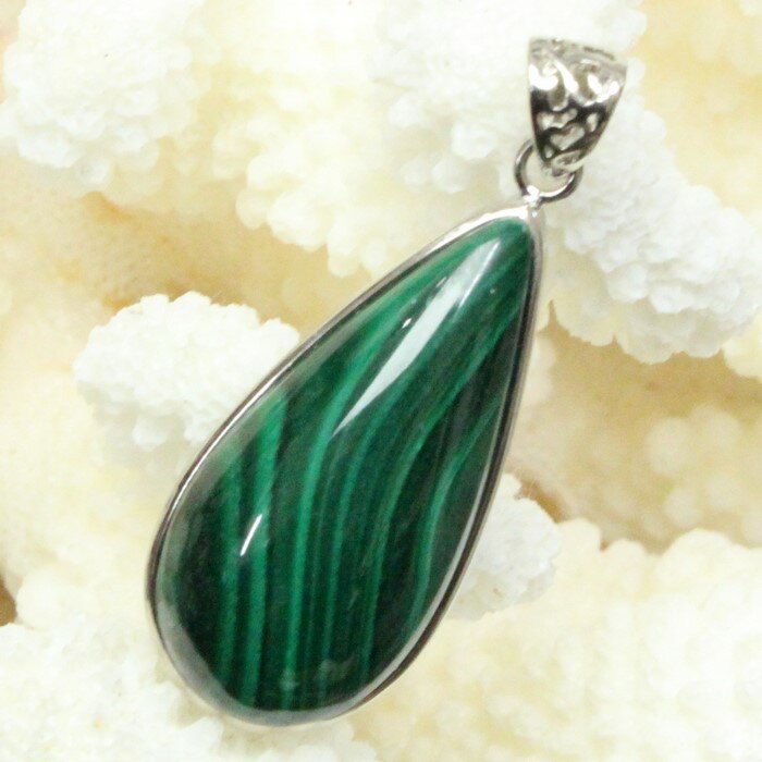 【厳選品質 一点物】マラカイト ペンダント 孔雀石 Malachite マラカイト ネックレス ペンダントトップ Pendant マラカイトペンダント メンズ ...