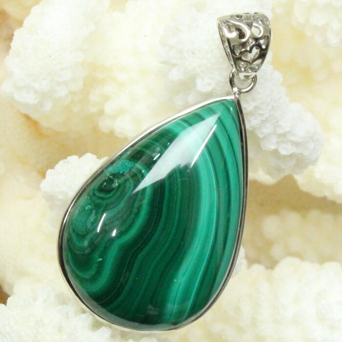 【天然石 ペンダントトップ 大粒】マラカイト ペンダント Malachite 孔雀石 マラカイト ペンダントトップ ネックレス ぺんだんと Pendant マラ...