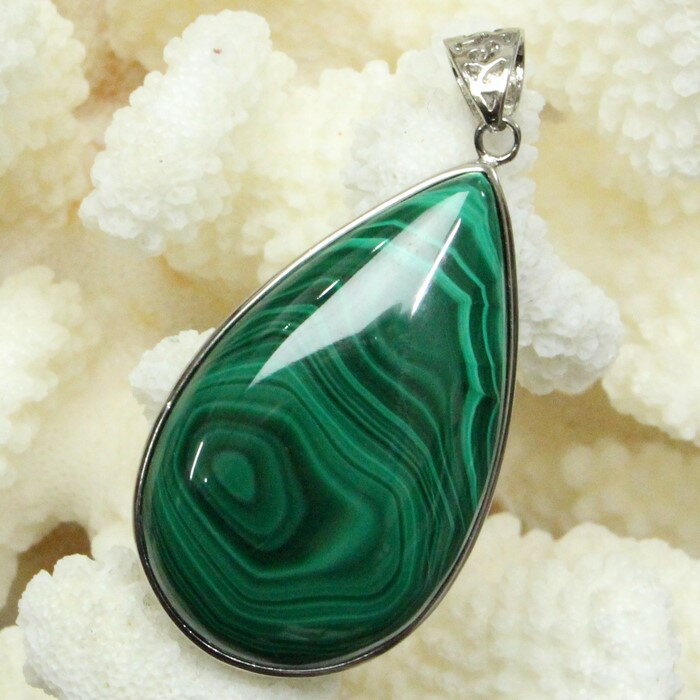 【天然石 ペンダントトップ 大粒】マラカイト ペンダント 孔雀石 Malachite マラカイト ペンダントトップ ネックレス Pendant マラカイトペンダ...