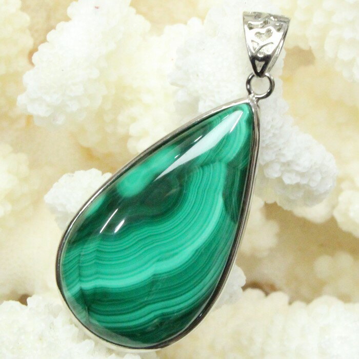 【天然石 ペンダントトップ 大粒】マラカイト ペンダント Malachite 孔雀石 マラカイト ネックレス ペンダントトップ ぺんだんと Pendant マラ...