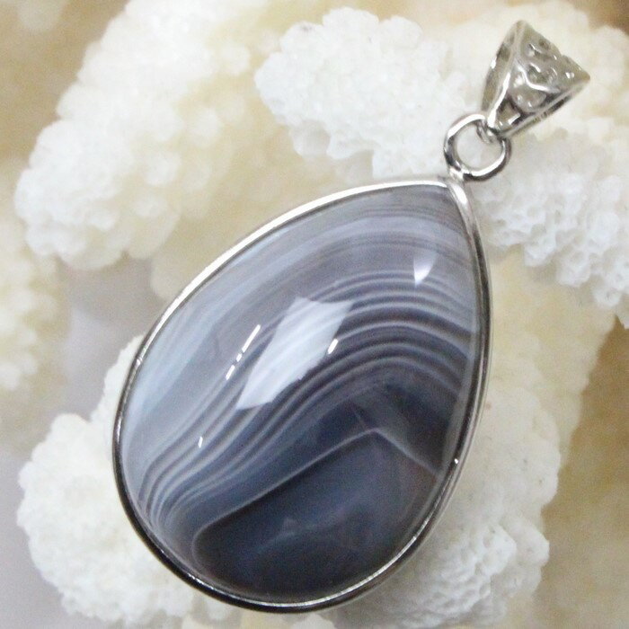 瑪瑙 ペンダント アゲート メノウ agate 瑪瑙 ペンダントトップ ネックレス 魔除け グッズ 厄除け 最強 瑪瑙ペンダント おすすめ パワーストーン ペン...