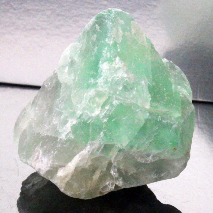 【一点物 現物】フローライト 原石 Fluorite 緑 フローライト 置物 インテリア Stone 開運 幸運 鉱石 天然石 原石 クラスター 石 フローライト原石 パワーストーン 原石 人気 おすすめ 天然石 海外直輸入価格 フローライト