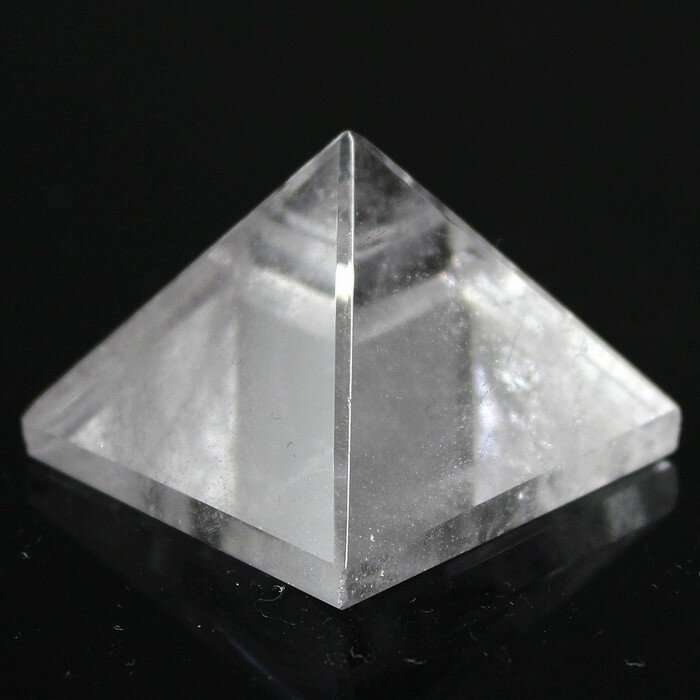 厄除け 水晶 ピラミッド Crystal ロッククリスタル クォーツ 水晶 原石 Pyramid 浄化 魔除け 浄化用水晶 厄除け 置物 水晶ピラミッド 天然石 原石 パワーストーン 限定 一点物 水晶