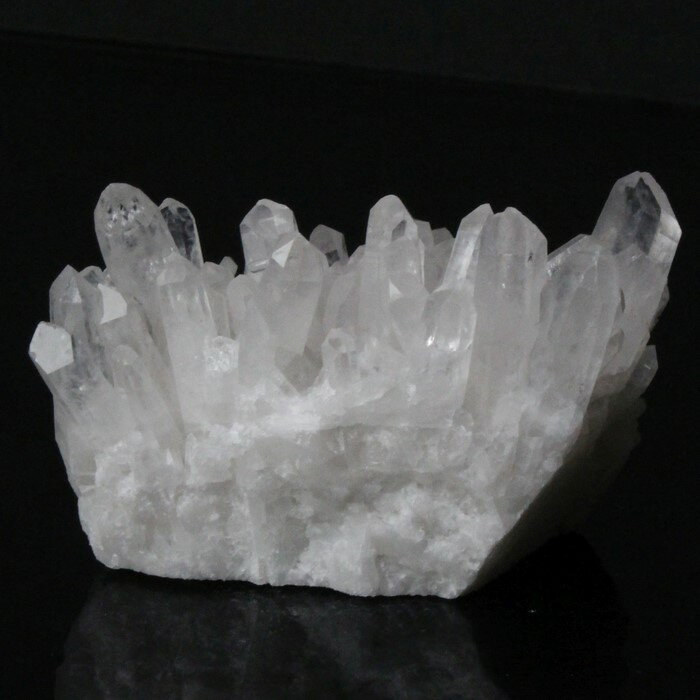 【厳選品質 一点物】水晶 クラスター クリスタル Crystal すいしょう クォーツ 水晶 原石 石 置物 浄化 クラスター 浄化用水晶 鉱石 鉱物 天然水晶...