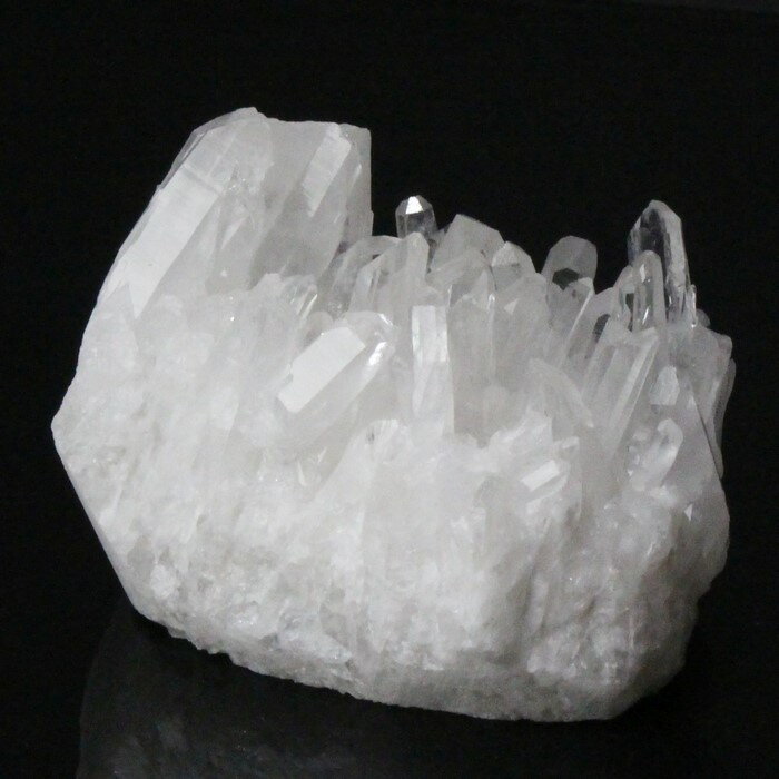 水晶 クラスター クリスタル Crystal すいしょう クォーツ 水晶 原石 鉱石 鉱物 浄化用水 ...