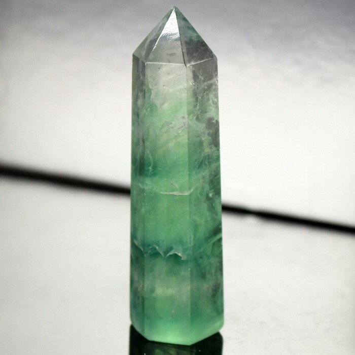 【厳選品質 一点物】フローライト ポイント グリーンフローライト 蛍石 Fluorite 緑 フローライト 原石 置物 石 鉱石 鉱物 クラスター 柱 ポイント Point フローライトポイント 天然石 原石 パワーストーン 限定 一点物 フローライト