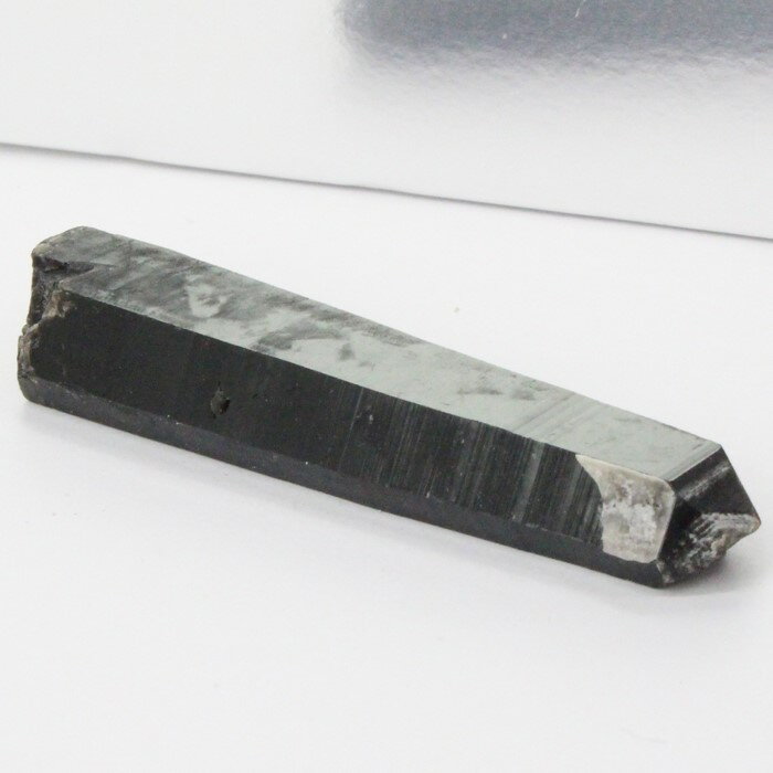 【レア 1点物】モリオン 黒水晶 原石 黒水晶 魔除け お守り 厄除け 邪気払い 浄化 モリオン 置物 原石 柱 石 クラスター ポイント インテリア モリオン...