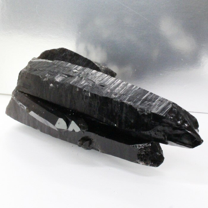 【厳選一級品 1点物 販売】モリオン クラスター 魔除け 厄除け 効果 グッズ お守り 黒水晶 原石 クラスター 鉱石 鉱物 石 置物 モリオンクラスター メン...