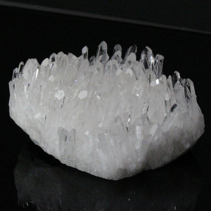 【厳選品質 一点物】水晶 クラスター Crystal すいしょう クォーツ 水晶 クリスタル 原石 浄化用水晶 鉱石 鉱物 天然水晶 置物 浄化 クラスター 水...