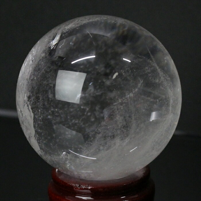 【高品質ブラジル産 一点物 大玉 68mm 天然 水晶玉】 クリスタル 水晶 原石 丸玉 浄化 魔除け 厄除け 浄化用水晶 球体 置物 台座 水晶球 天然水晶 ...