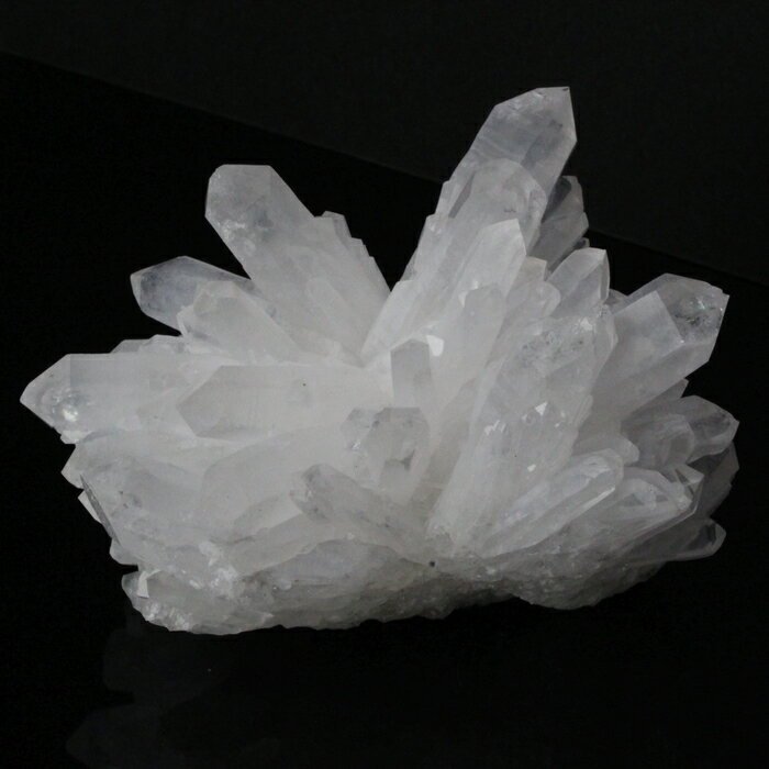 【ビックサイズ 厳選品質 一点物】水晶 クラスター Crystal クォーツ 水晶 クリスタル クラスター 浄化 原石 水晶クラスター パワーストーン 浄化 人気 おすすめ 天然石 海外直輸入価格 水晶