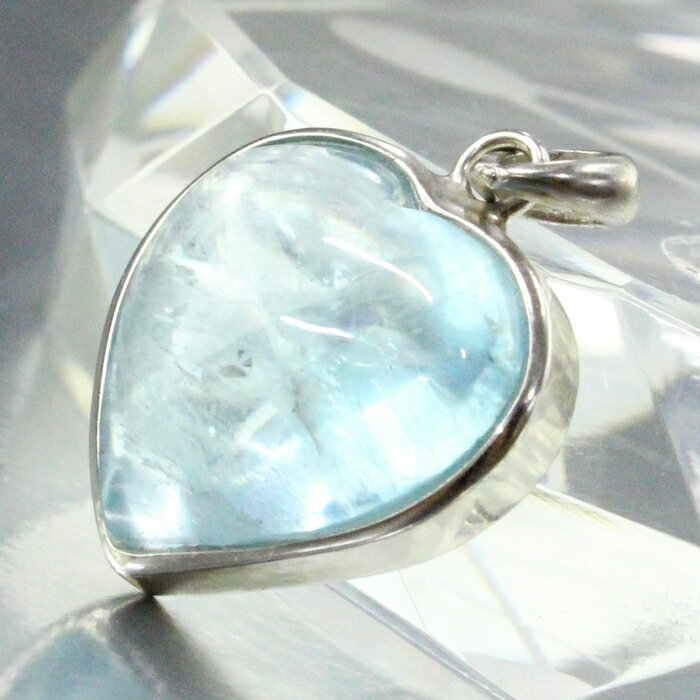 【厳選品質 一点物】アクアマリン ネックレス 緑柱石 Aquamarine アクアマリン ペンダントトップ ネックレス アクアマリンネックレス パワーストーン ペンダントトップ 天然石 メンズ レディース 人気 アクアマリン