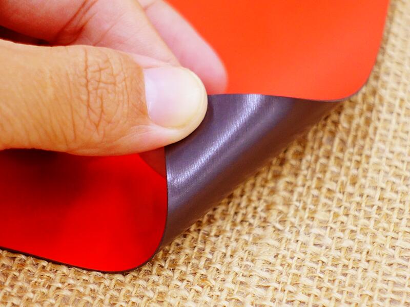 2157 薄型 カラー マグネットシート A4サイズ 赤 0.5mm厚 5枚セット