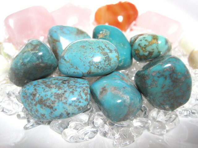 天然石パワーストーンタンブルターコイズ(トルコ石)【青系・一般】Sサイズ×1個Power Stone/Gem StoneTurquoise/Tamble天然石タンブル/とるこいし/青/不透明/神聖/幸福/癒し/旅行のお守り/ヒーリングストーン/感情抑制/前進/勇気