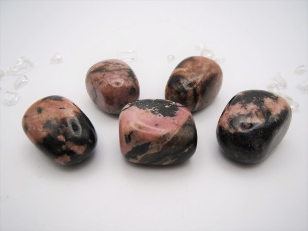 パワーストーンタンブルロードナイト(薔薇輝石)A級[NQ] SLサイズ×1個Power/Gem Stone TambleRhodoniteA-Grade[NQ] SL-Size×1pcs【天然石/薔薇輝石/優しさ/行動力/愛情/恋愛/癒し/関係回復/心労回復/老化防止/能力向上/創造力/自愛】