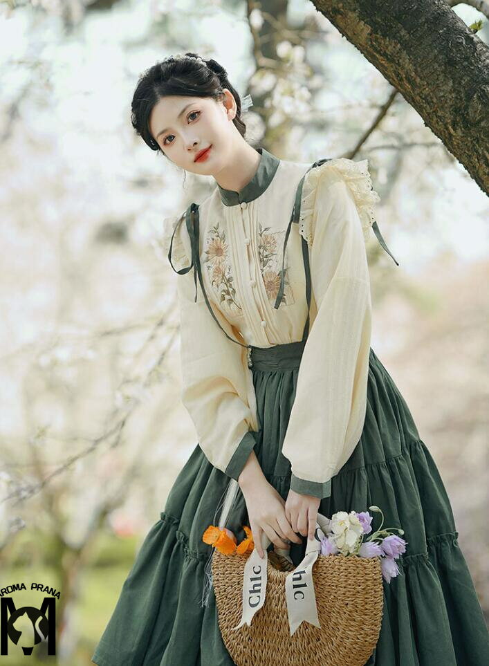 サロペット漢服 ロリータ漢服 レディース中華風ワンピースセット 刺繍チャイナブラウス ティアードスカート 長袖リボンレース可愛いLolitaオーバーオール漢服つなぎ 森ガール 普段着 ステージ衣装 チャイナドレスイベント 撮影服