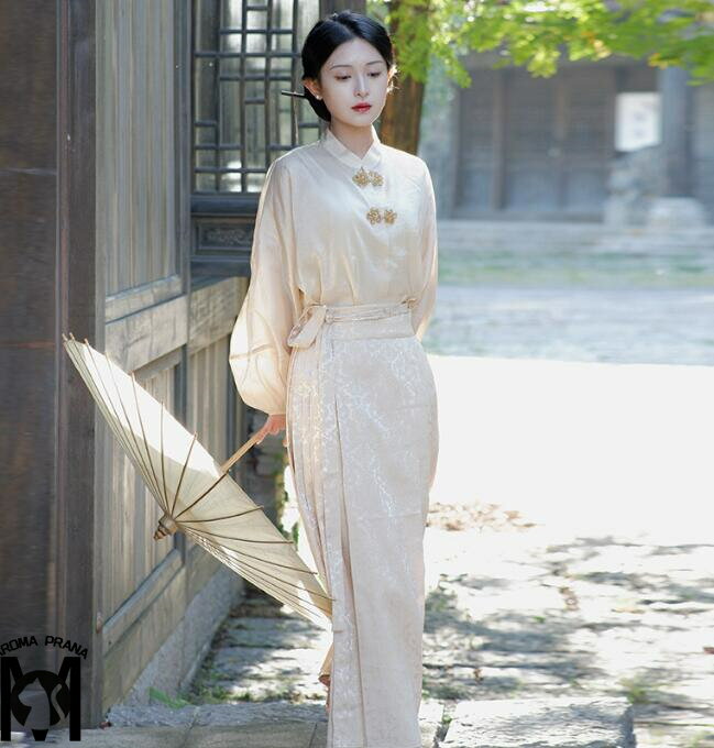 中華漢服　レトロ　中国風シャツ ロング丈スカート　フレア袖　エスニック　漢服唐装　優雅　日常漢服　中国伝統風衣装　ジャカード生地　シルエット　上品　パーティー　記念撮影　コスチューム　仮装 変装