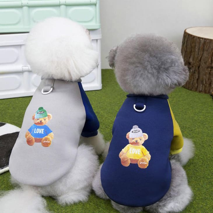 Garments - 犬服 春 夏 NEW! 超可愛! くま柄 半袖 スウェット 涼しい トップス シャツ Dカン付 散歩 犬 服 着脱簡単 抜け毛予防 お出かけ 旅行 外出 用品 多色 展開 男の子 向け おしゃれ カジュアル ワンちゃん 犬用品 毎日 の お出かけ 快適【a464】