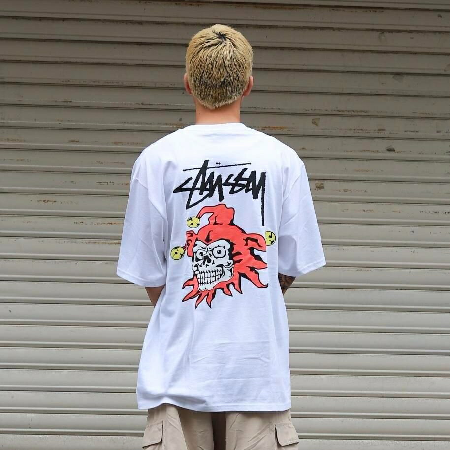 乐天商城 - 【15時までのご注文で即日発送！！】STUSSY ステューシー 半袖 Tシャツ JOKER TEE WHITE ( バックプリント ジョーカー グラフィック トップス カットソー プリントT 白 メンズ 1905153 )