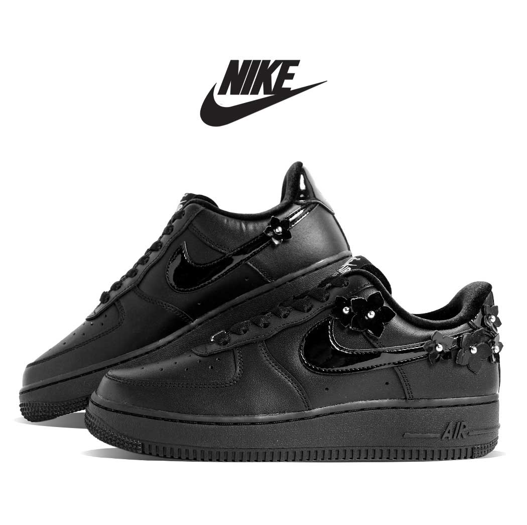 NIKE ナイキ ウィメンズ エアフォース スニーカー W AIR FORCE 1 07 LOW FLORETTE BLACK ( ブラック 黒 AF1 レディース 花 IR8637-001 )
