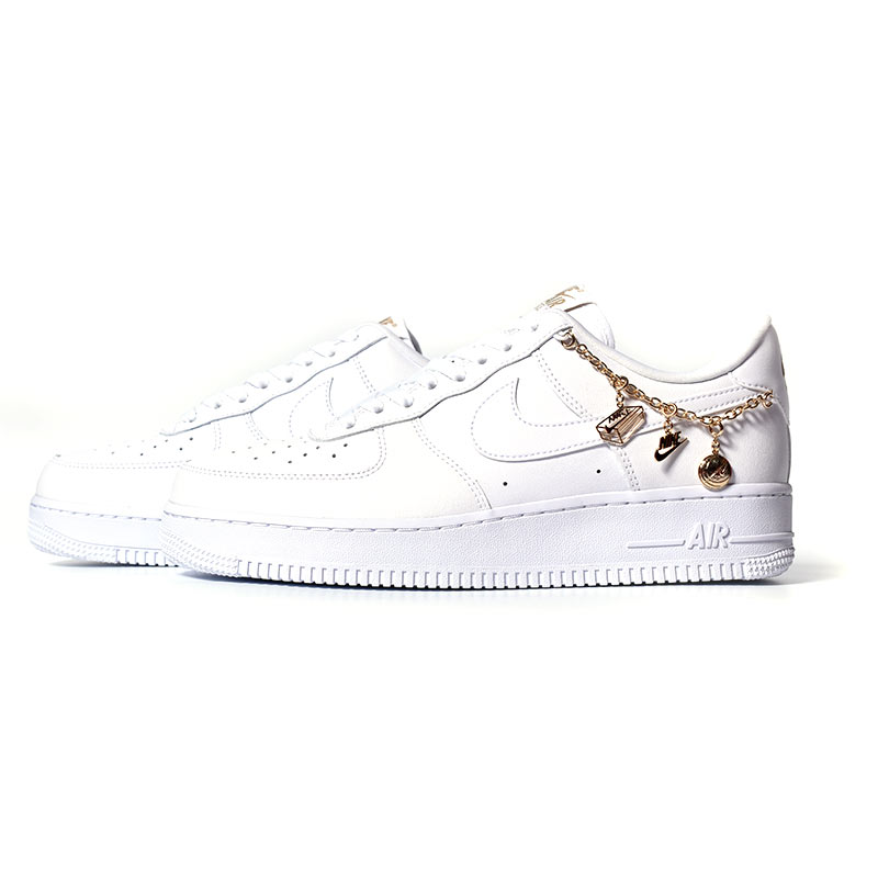 NIKE WMNS AIR FORCE 1 '07 LX 